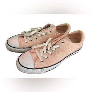 Converse Textured Low Top Light Pink Size Women’s 10